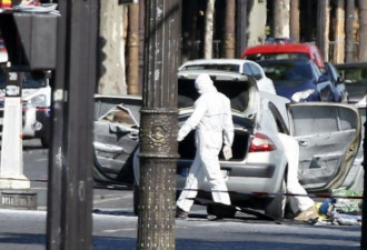 最新详情：巴黎香榭丽舍大街恐袭冲撞警车事件