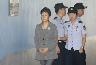 韩国总统特赦4000人 朴槿惠、李明博无缘赦免