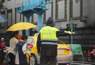 暴雨续袭台湾中南部 各地灾情频传