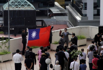 蔡英文出手制陆 两岸进入无声较量？