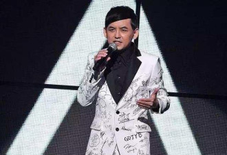 三年前被那英淘汰如今问鼎金曲奖与她平起平坐