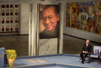 与刘晓波的生命一起走入绝境的还有中国的民主