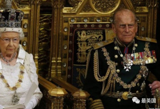 英国会大典全是戏 女王破43年例不戴王冠戴帽