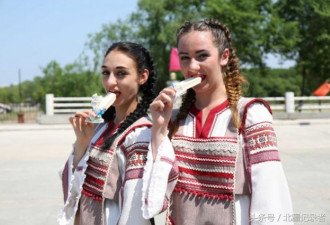 俄媒教3000万中国光棍俄罗斯泡妞绝技