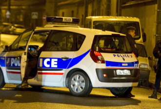 法国发生凶徒驾摩托射击人群事件 多人死伤