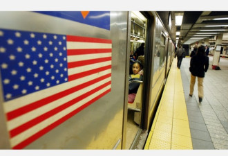 美国纽约地铁出轨造成至少34人受伤