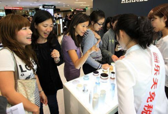 中国游客走了韩国免税店蒙了 信用评级被下调