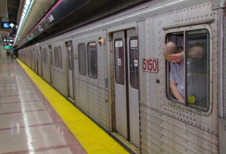 男子涉嫌地铁上性侵妇女并紧追不舍 警方辑凶