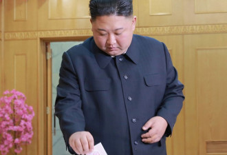 朝鲜选举现场大曝光，金正恩到场投票