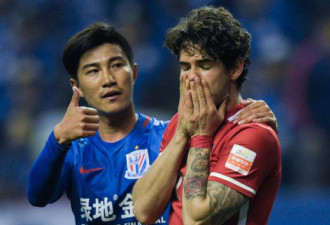 保定容大退赛风波，是给中国足球亮出黄牌警告