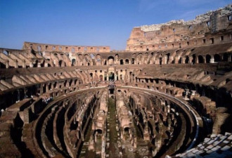 3名华人游客在罗马斗兽场操控无人机飞被起诉