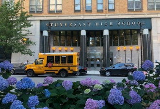 纽约明星高中仅招收4%非裔学生？教育局干预