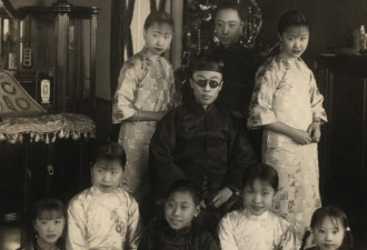 难得一年的老照片 末代皇帝溥仪的家庭照