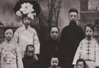 难得一年的老照片 末代皇帝溥仪的家庭照