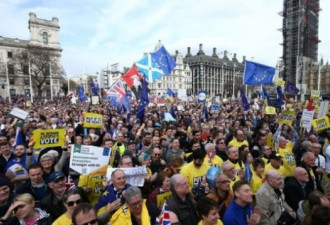 脱欧一延再延，英国上千人抗议国会漠视民意
