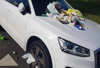 澳洲穆斯林遭“垃圾攻击”，车门被塞卫生巾！
