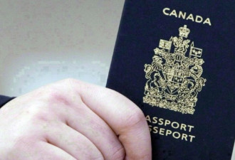 多伦多女子皮尔逊机场被拒登机 护照有效也不行