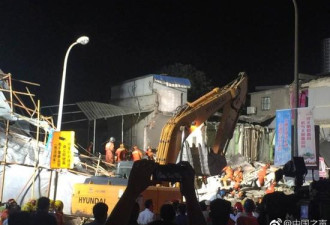 上海倒塌房屋现场已搜救出6人 4人抢救无效死亡