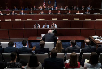 美国会：参众两院拟通过制裁俄伊朝议案