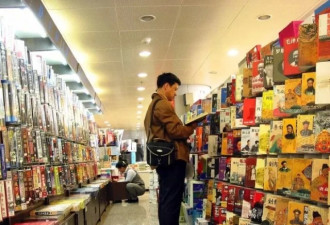 在机场高铁站的书店里，我发现了中国人的野心