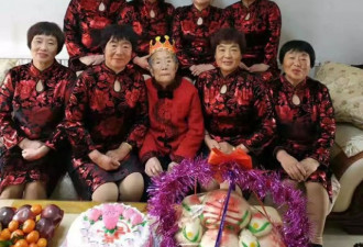 88岁老太成网红！8个女儿用朴实的话传承孝道！