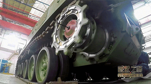 中国造出“王炸级”坦克：全世界都怕了
