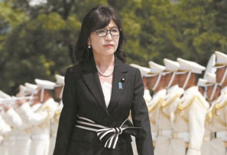 日防卫大臣稻田朋美宣布辞职 外相岸田文雄兼任