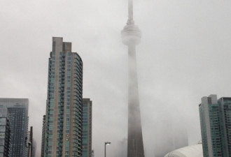 今阴天转多云16C 环境部大雾警告已经取消