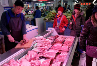 中国或解除美国家禽进口禁令 增购猪肉应对需求