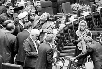 伊朗议员争相与欧盟“女外长”合影 伊媒：耻辱
