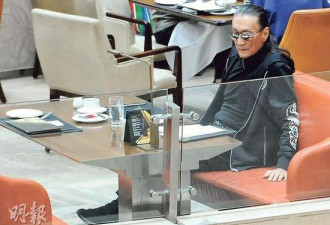 谢贤自曝拍拖过5次都被甩 伤心两天就可重来