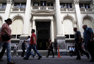 违约大户阿根廷发百年国债 为何遭投资者哄抢？