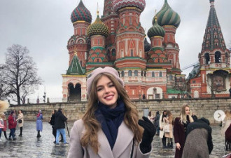 “俄罗斯小姐”冠军出炉，20岁业余画家摘桂冠