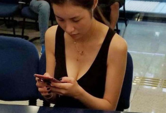 香港警察偷拍前来报案的性感美女 引起轩然大波