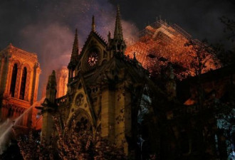 巴黎圣母院大火：整体建筑有望得以保存