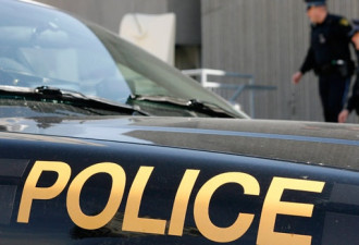安省温莎致命车祸 摩托车与客货两用车相撞2人丧生