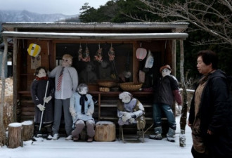 日本“娃娃谷”，这里的本地村民几乎都是人偶