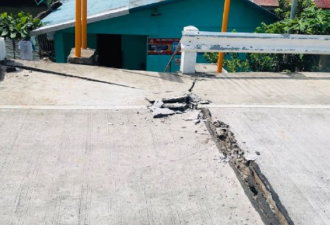 菲律宾再次发生6.4级地震！公路上出现裂痕...