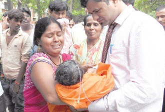 印度70名儿童死亡 官方否认缺氧引众怒
