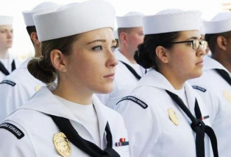 细思极恐！美国海军女兵浴室发现隐藏的摄像头