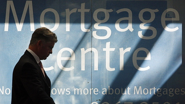 More Canadians are making their mortgage payments, but experts are still concerned with growing levels of overall debt.