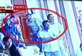 斯里兰卡教堂监控视频曝光 嫌疑人反常一幕被拍