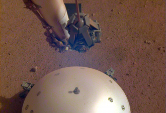 火星探测器检测到疑似地震信号，为人类首次！