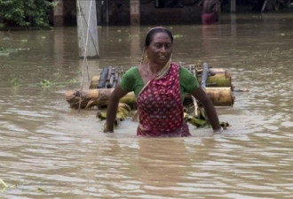 印度近20年来最大规模热带气旋登陆 撤逾百万人