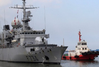 法国军舰出现在台湾海峡 以美国为榜样