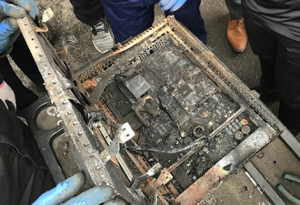 上海自燃特斯拉被送检 车主拒将SD卡残骸送美