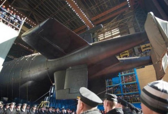 美国恐惧   俄罗斯最大无人核潜艇&quot;波塞冬&quot;下水