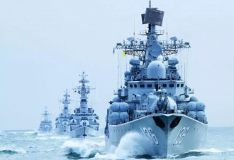今天，中国人民解放军海军成立70周年纪念日