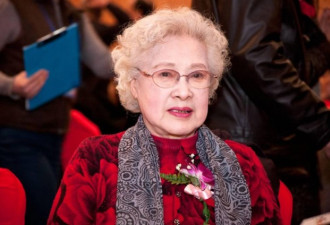 她中年丧夫老来丧子，今95岁气质胜过赵雅芝