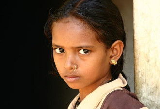 印度重男轻女严重：5女被夫勒死 千万女童被弃